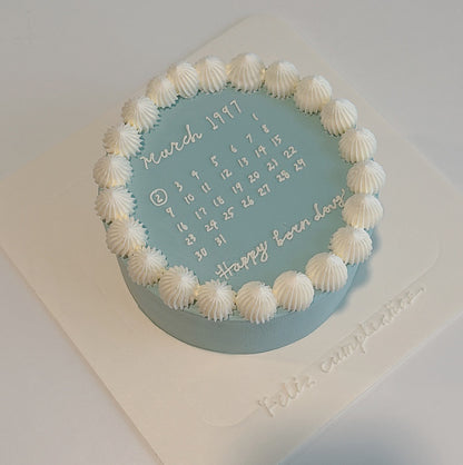 CALENDAR CAKE