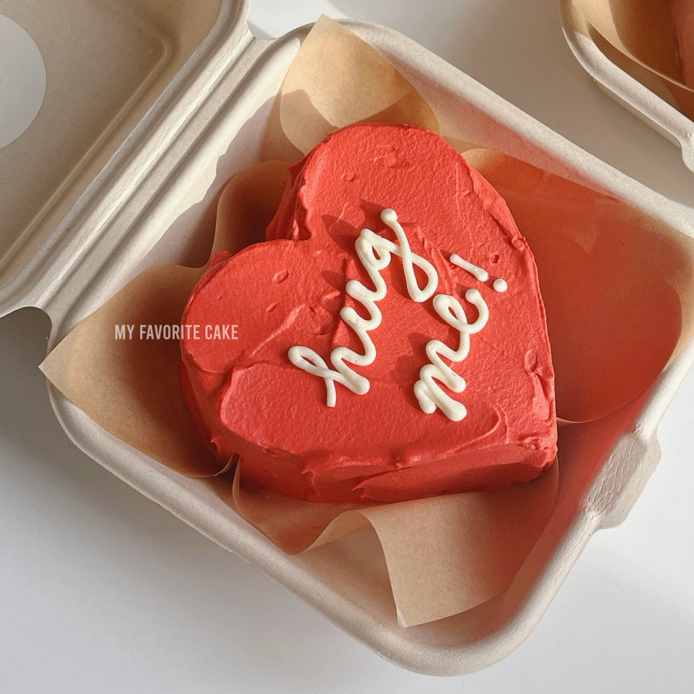 SINGLE TONE HEART BOX CAKE