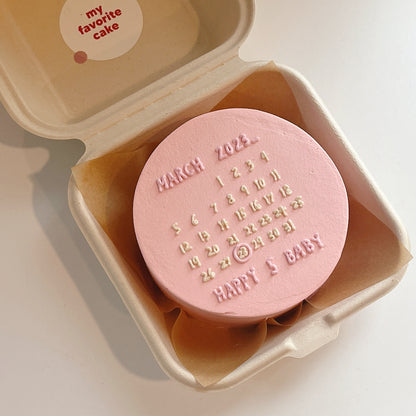 MINI CALENDAR CAKE